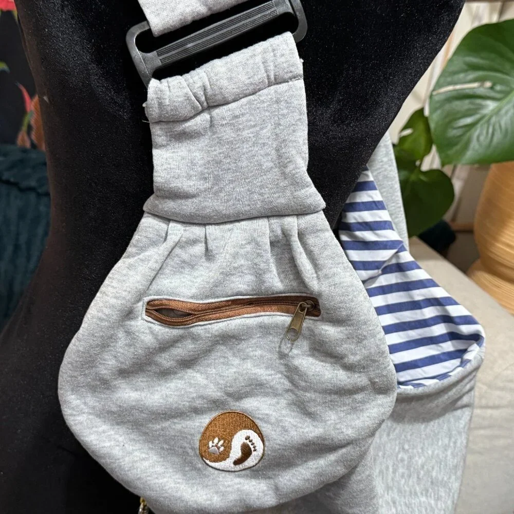 TIMETUU Pet Gear: Reversible Cross-Body Pet Sling Pet Carrier, Grey/Blue Stripe